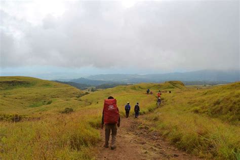 Gunung Rinjani via Sembalun Lawang